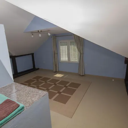 Anthonys House Kumborherceg Novi Σπίτι διακοπών Ποντγορίτσα